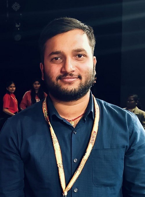 Best All Academic Subjects,Science,Maths tutor in Varanasi